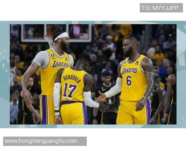 2008年湖人与黄蜂的激烈对决回顾与精彩瞬间分析