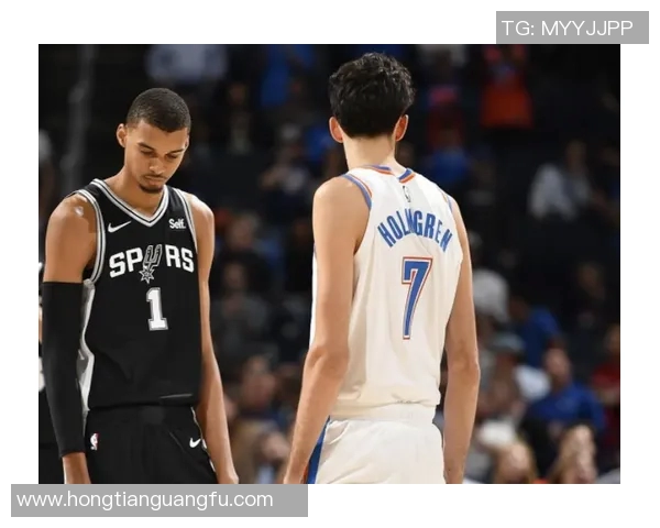 2015年NBA季后赛马刺与雷霆的精彩对决回顾与分析 2015年NBA季后赛马刺与雷霆的精彩对决回顾与分析